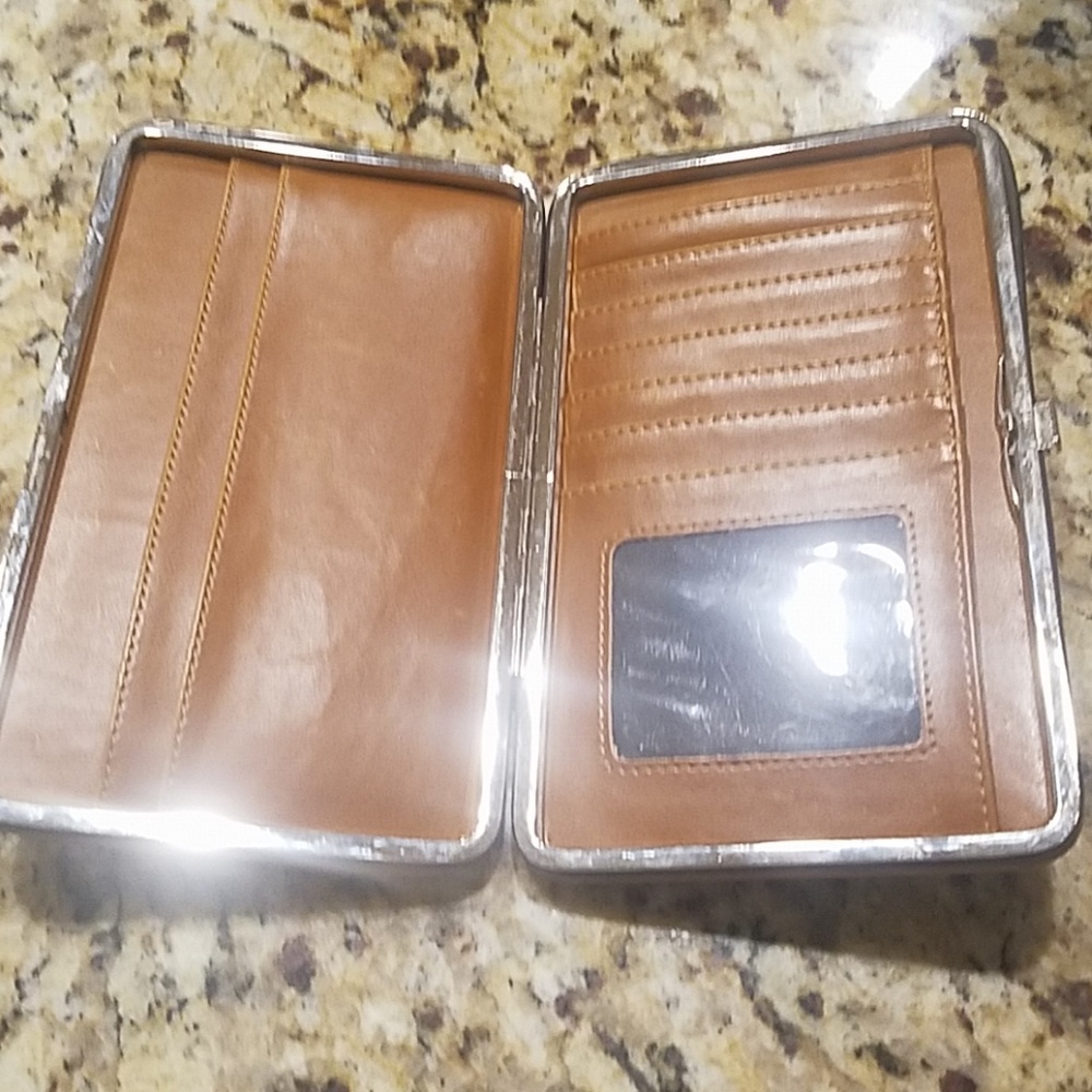 Wallet - Picture 2 of 2